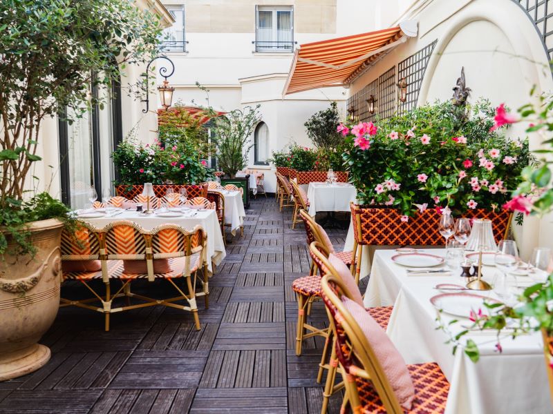 Paris : La Cour Jardin, la terrasse confidentielle de Chez Suzy