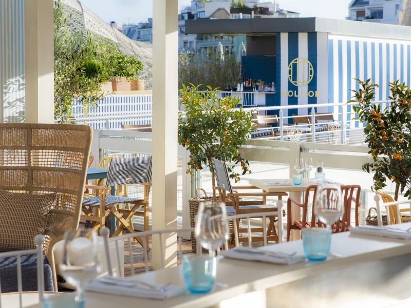 Rendez-vous sur le Rooftop Molitor pour la Fête des Mères