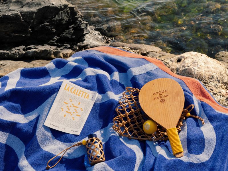« La Caletta », collection estivale Acqua di Parma x Laura Gonzalez